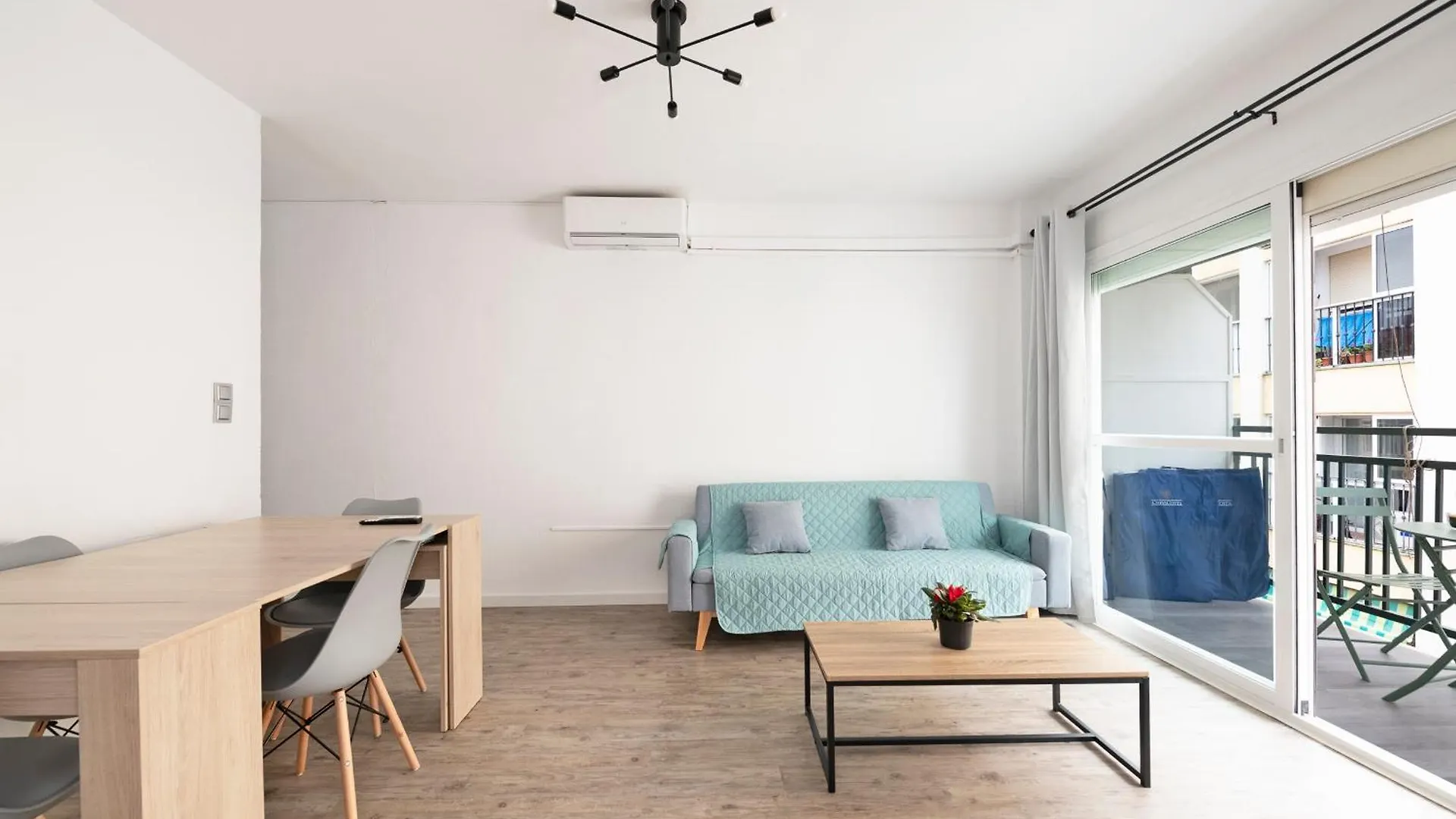 Apartamento Brisamar III En Segunda Linea De Playa Rincón de la Victoria